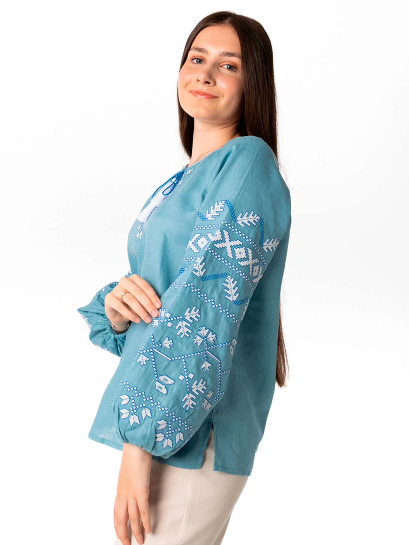 Вышиванки Folk Moda модель fm2138-dzhinsovij Фото