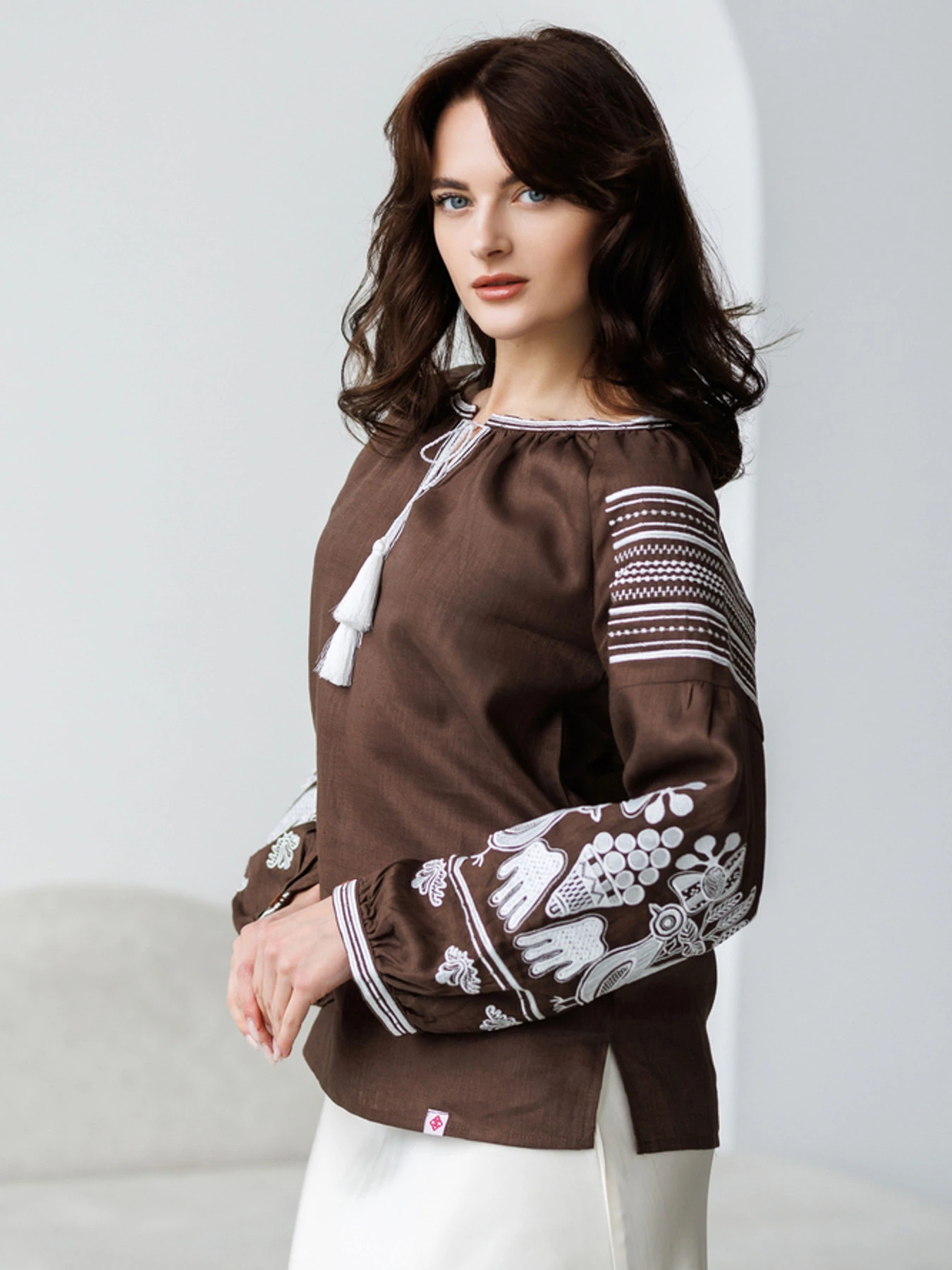 Вышиванки Folk Moda модель fm2144-korichnevij Вышиванки Folk Moda модель fm2144-korichnevij Фото