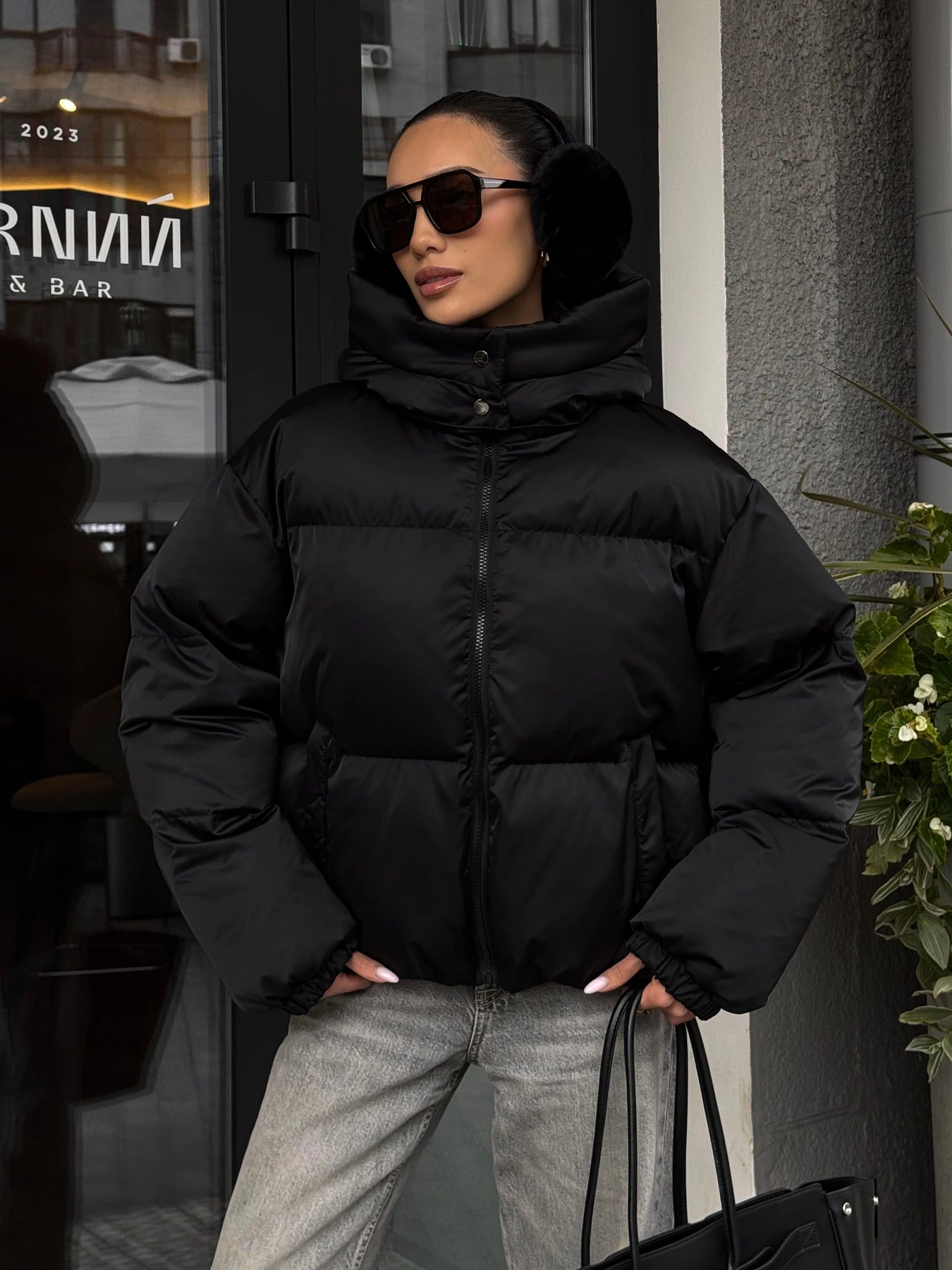 Куртки и дубленки Jadone Fashion модель Pufi_chor Фото