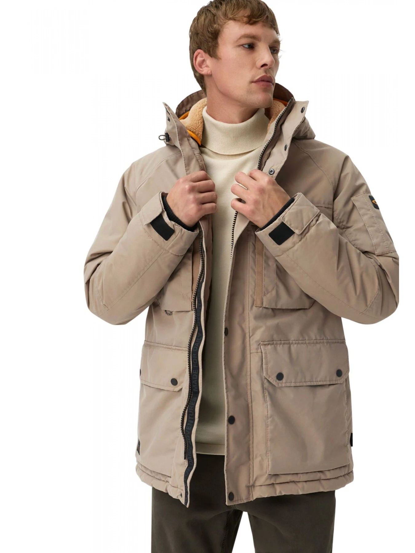 Куртки та дублянки Camel Active Jacket модель 420040-6N74-16 Куртки та дублянки Camel Active Jacket модель 420040-6N74-16 Фото