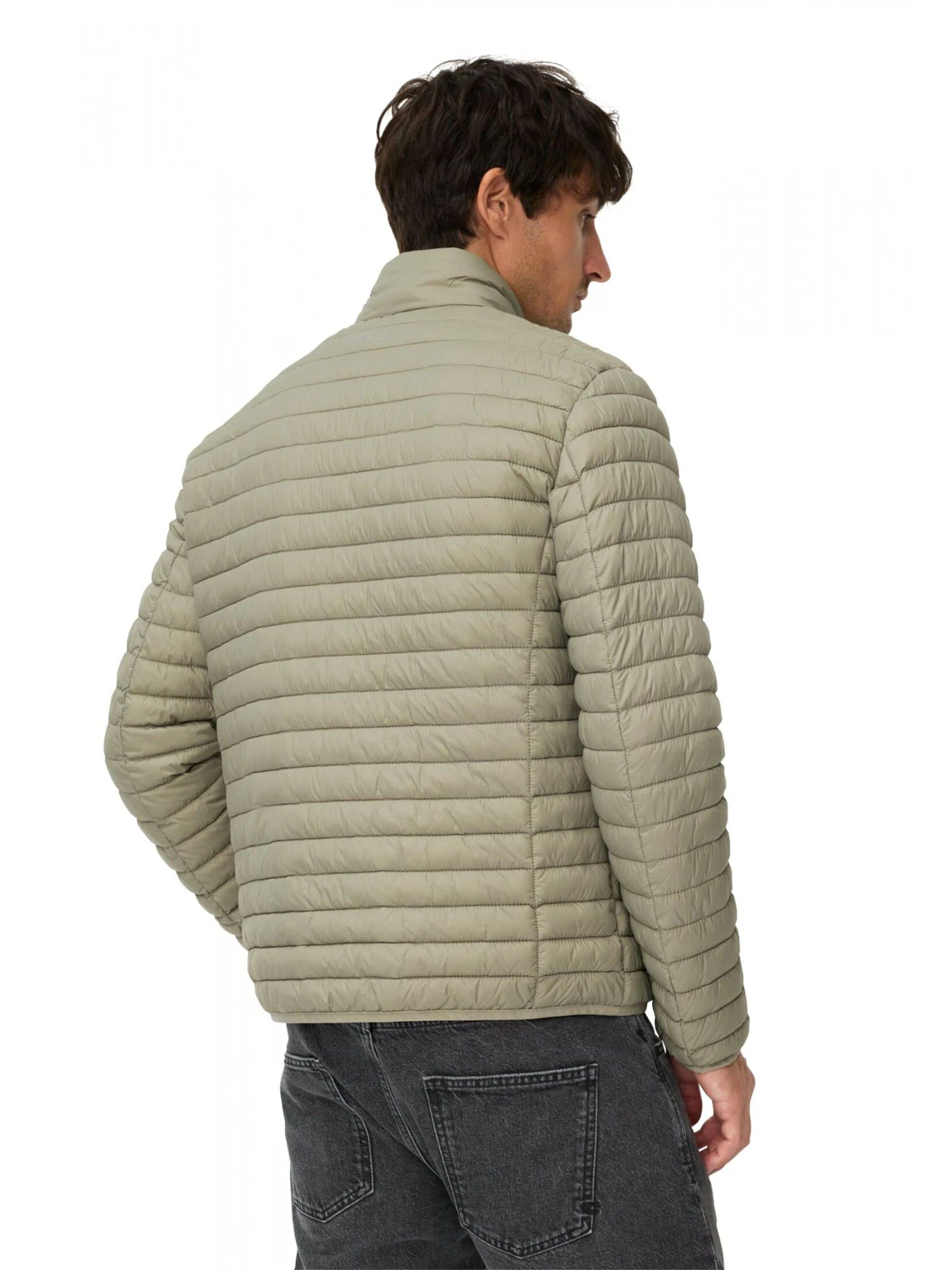 Куртки и дубленки Camel Active Blouson quilted los модель 430780-6E52-31 Куртки и дубленки Camel Active Blouson quilted los модель 430780-6E52-31 Фото