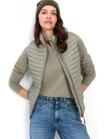 Куртки и дубленки Camel Active Vest модель 360460-9E50-36 Фото