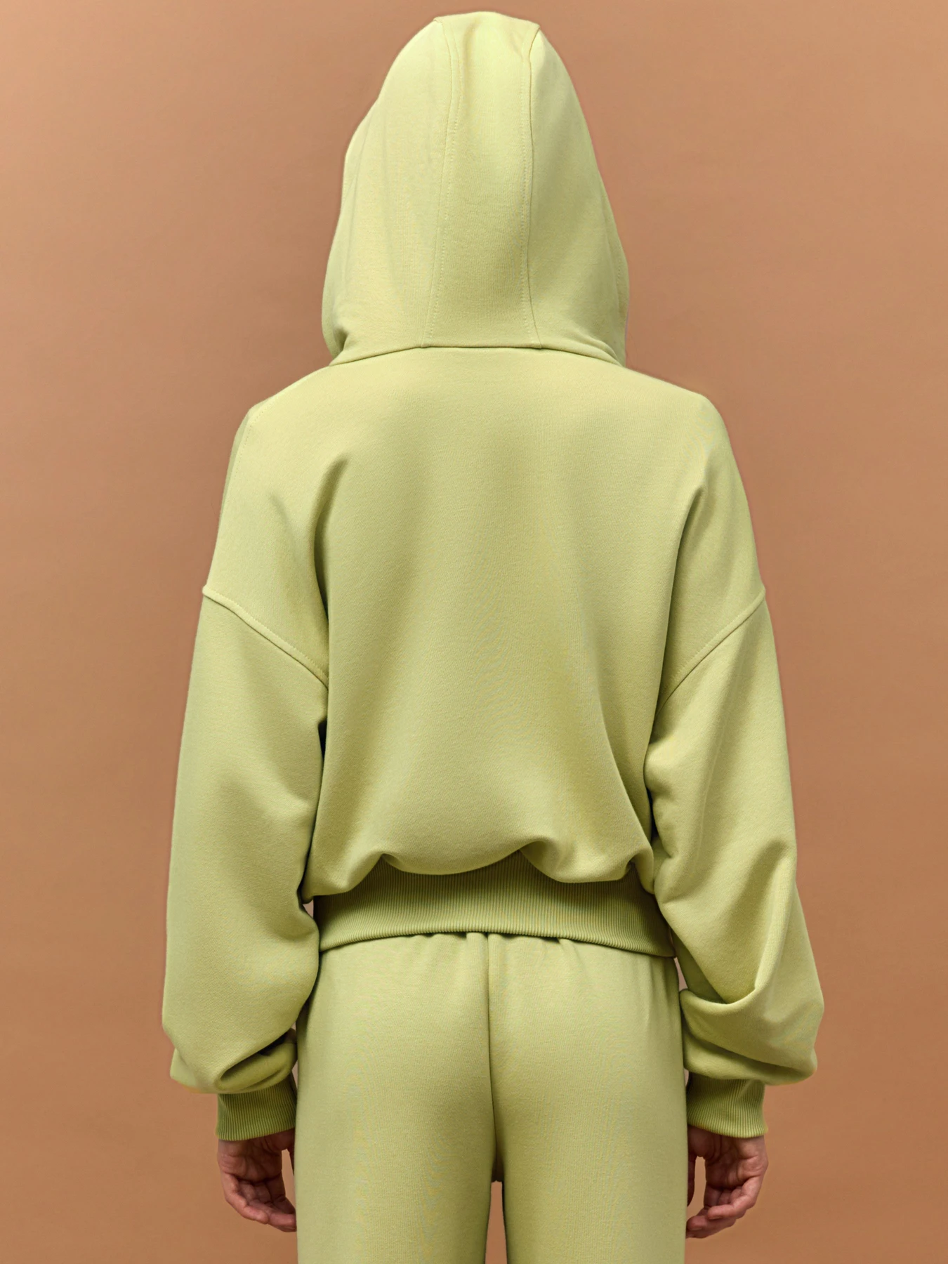 Свитры и кардиганы Leinle модель 4019 Свитры и кардиганы Leinle модель 4019 Фото
