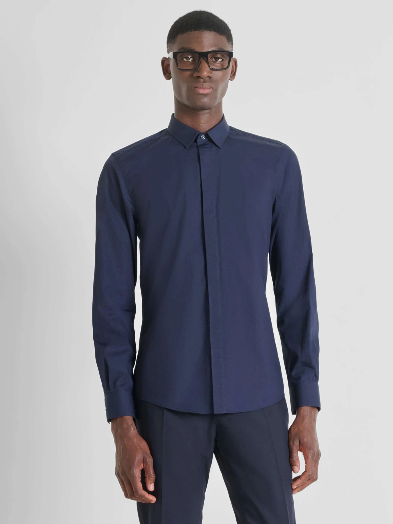 Рубашки Antony Morato модель SL00691FA4000787073 Рубашки Antony Morato модель SL00691FA4000787073 Фото