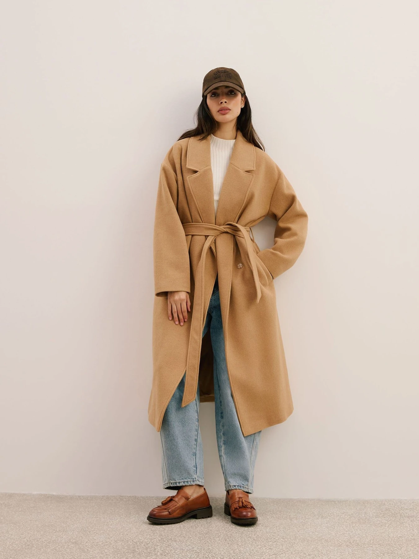Пальта та плащі DIVERSE Coatana 255 модель 10047956 Пальта та плащі DIVERSE Coatana 255 модель 10047956 Фото