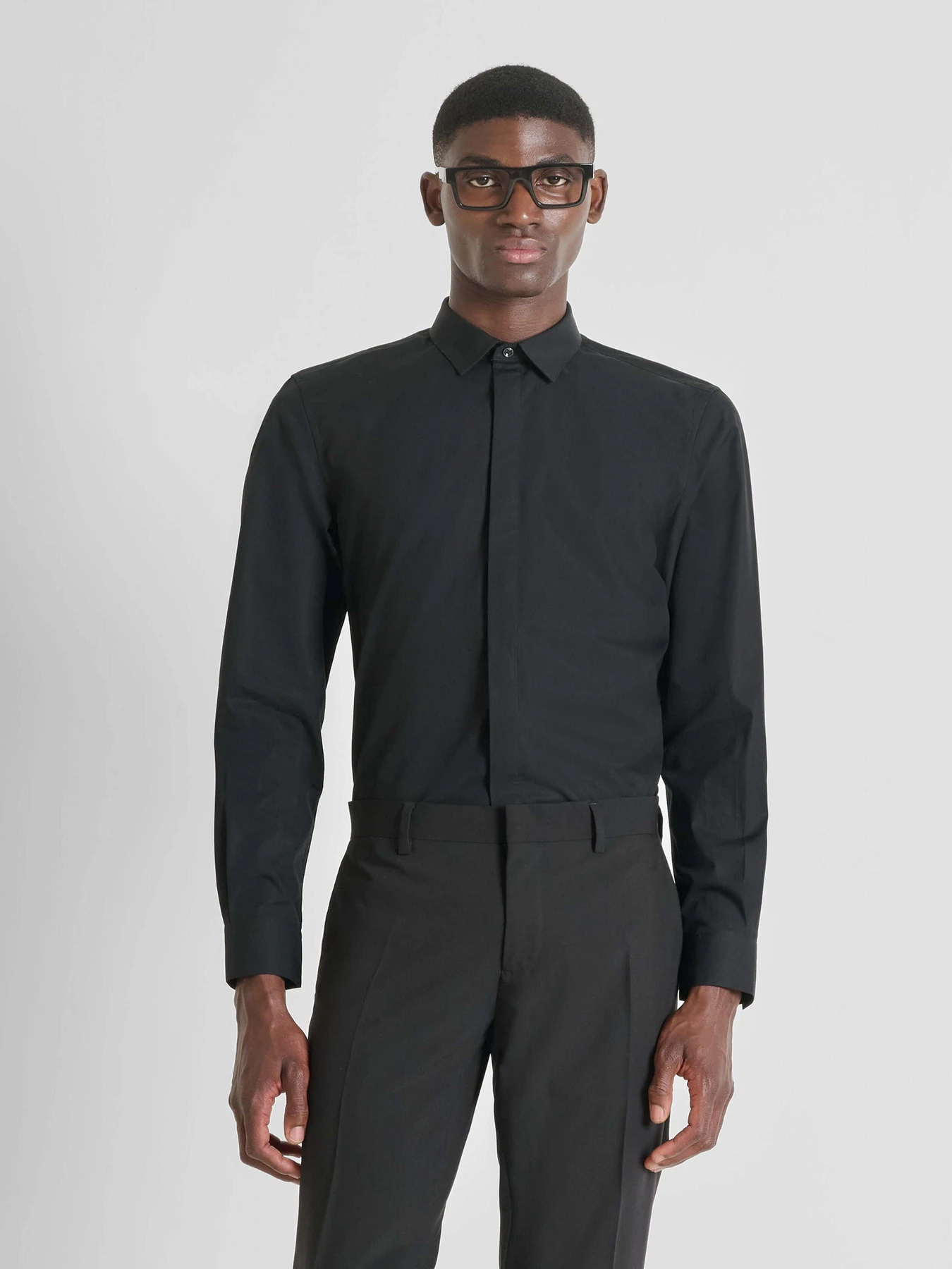 Рубашки Antony Morato модель SL00691FA4000789000 Рубашки Antony Morato модель SL00691FA4000789000 Фото
