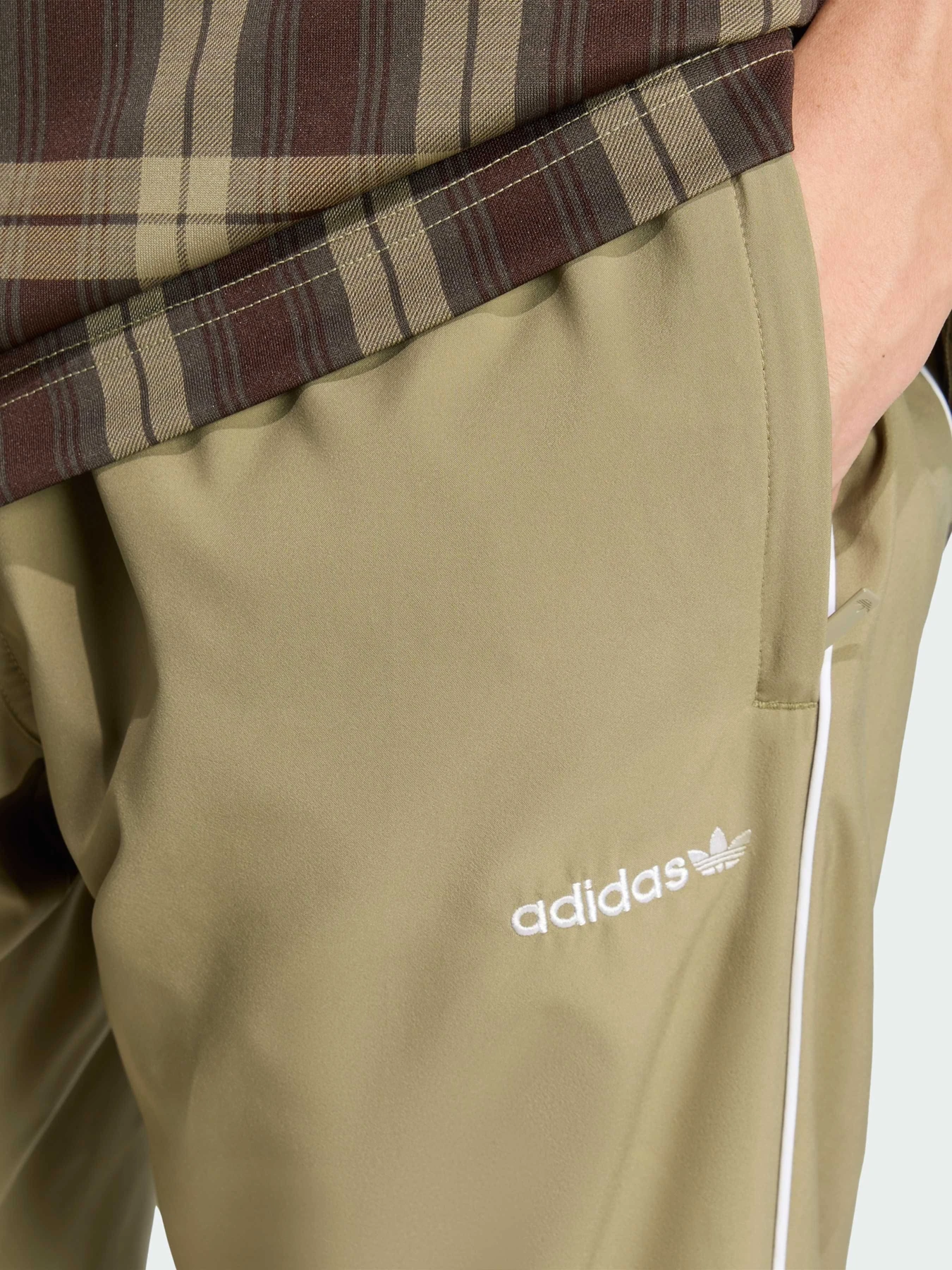 Штани Adidas Graphics модель JV7732 Фото