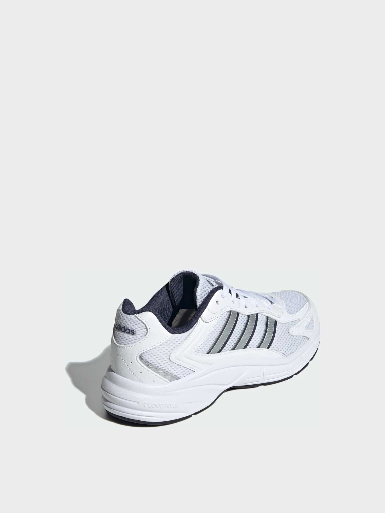 Кроссовки Adidas модель JI4541 Кроссовки Adidas модель JI4541 Фото
