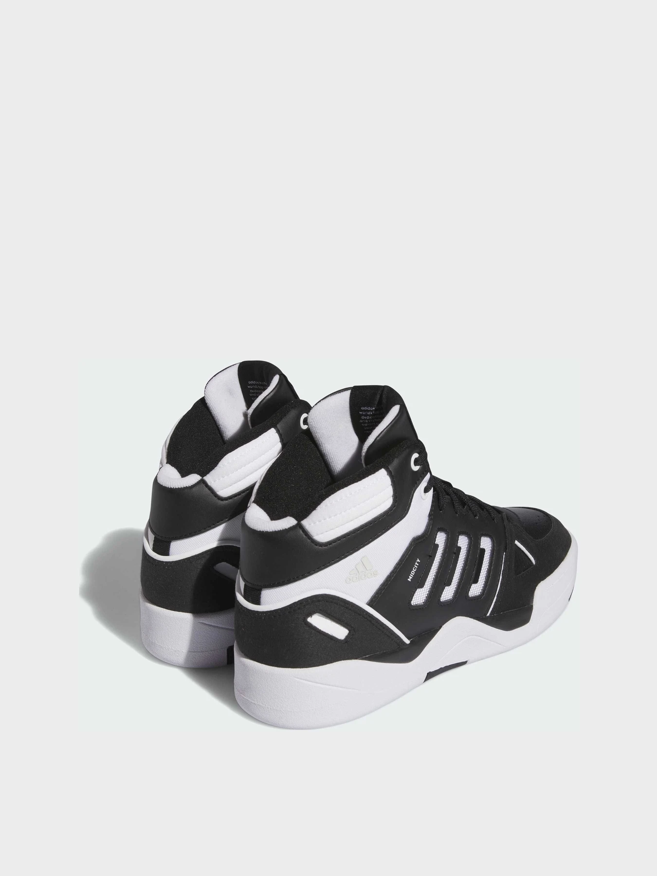 Кроссовки Adidas модель IE4465 Фото