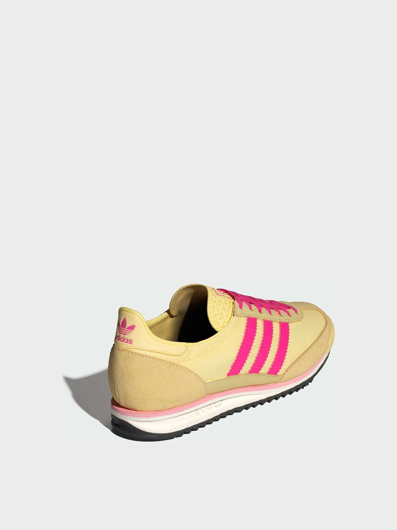Кроссовки Adidas модель JQ6416 Фото