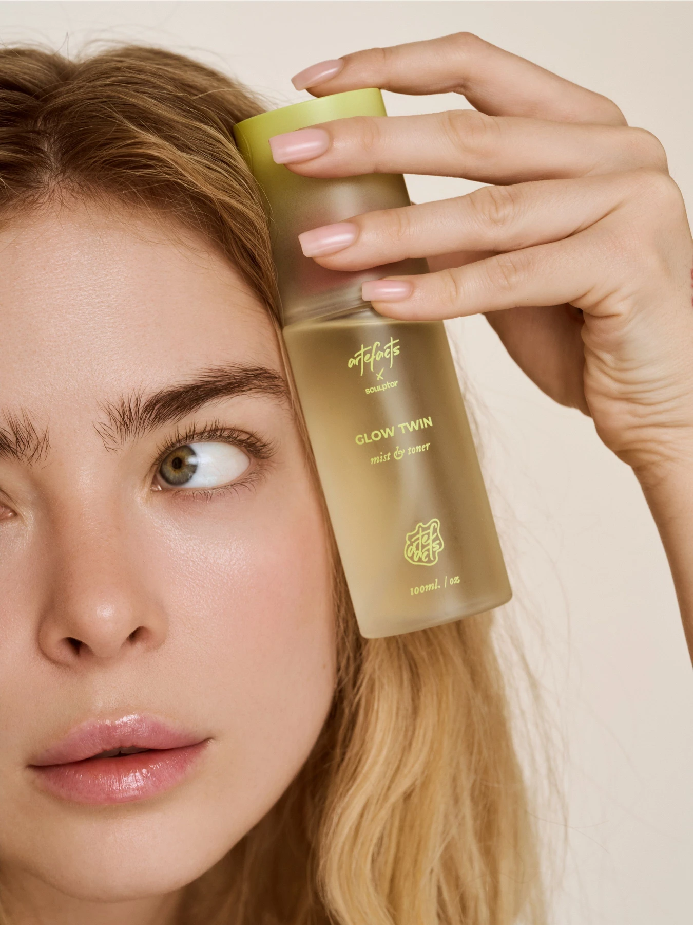 Двокомпонентний міст-тонер Glow Twin Mist-Toner Artefacts модель 101 Двокомпонентний міст-тонер Glow Twin Mist-Toner Artefacts модель 101 Фото