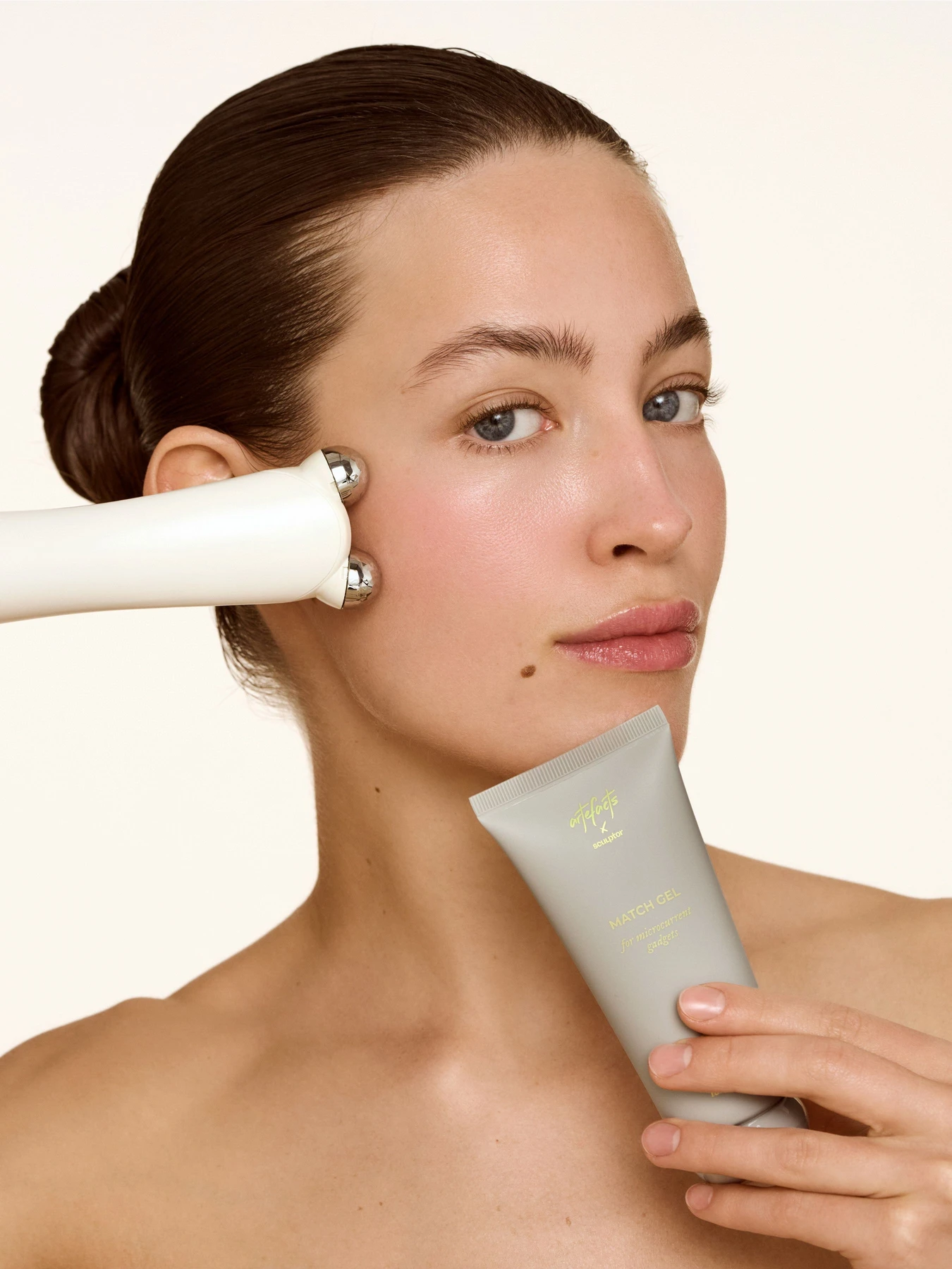 Гель-Провідник Для Beauty-Гаджетів Match Gel & Заспокійлива Маска Для Обличчя Доглядова косметика Artefacts модель 104 Гель-Провідник Для Beauty-Гаджетів Match Gel & Заспокійлива Маска Для Обличчя Доглядова косметика Artefacts модель 104 Фото