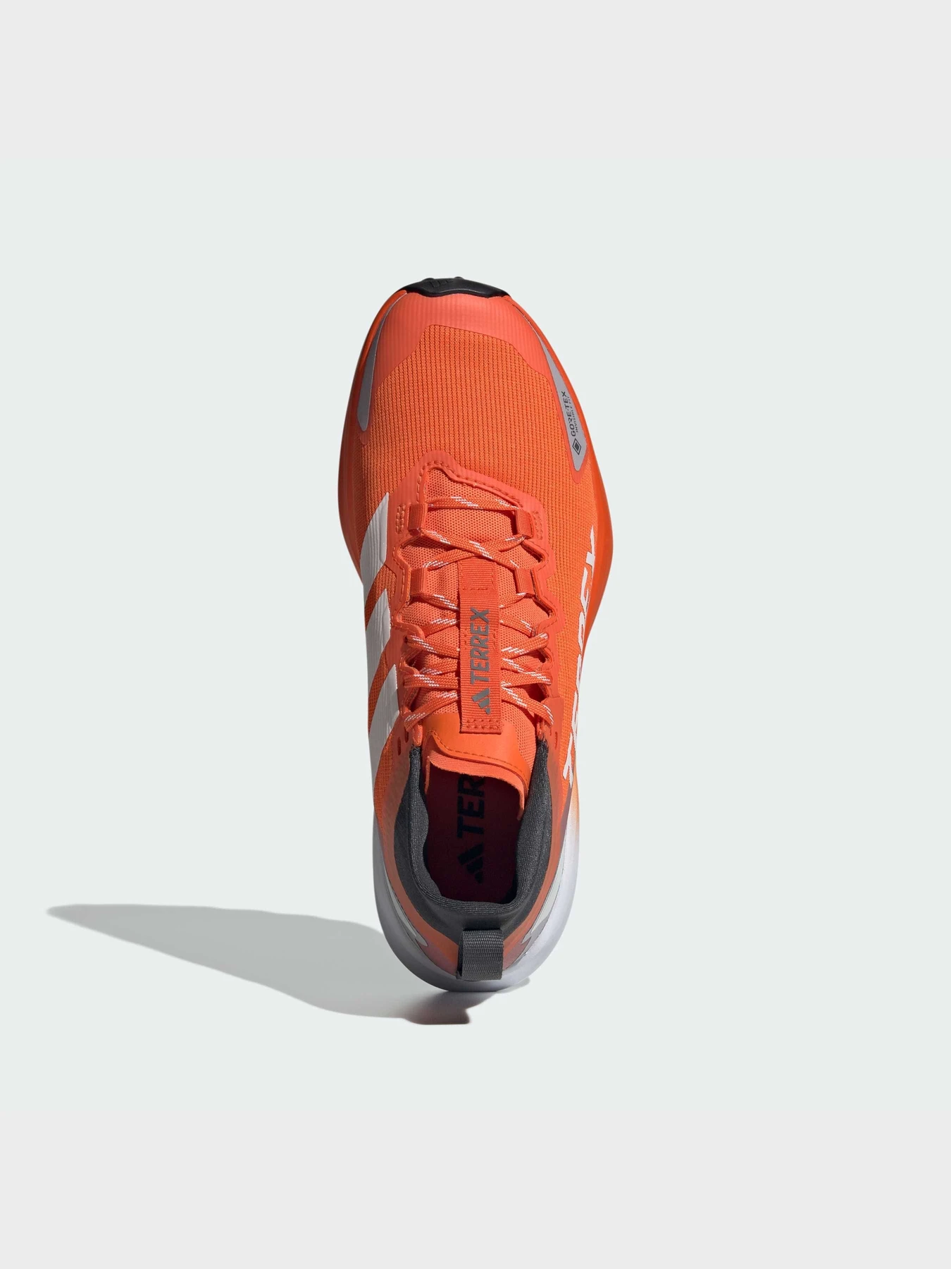 Кросівки Adidas модель JR5241 Кросівки Adidas модель JR5241 Фото