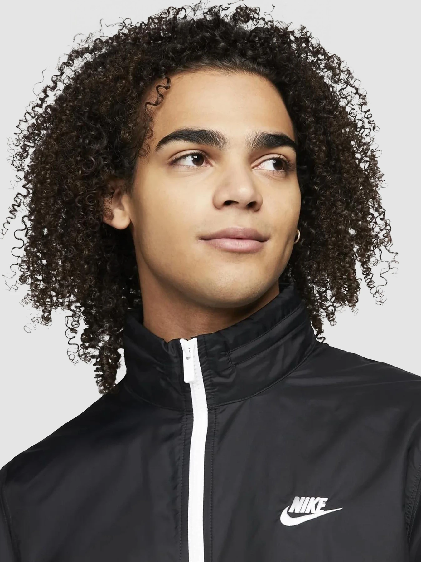 Костюми NIKE M Nk Club Lnd Wvn Trk Suit модель DR3337-010 Костюми NIKE M Nk Club Lnd Wvn Trk Suit модель DR3337-010 Фото