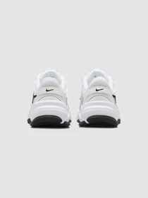Кроссовки NIKE КросW Al8 модель FJ3794-102 Фото