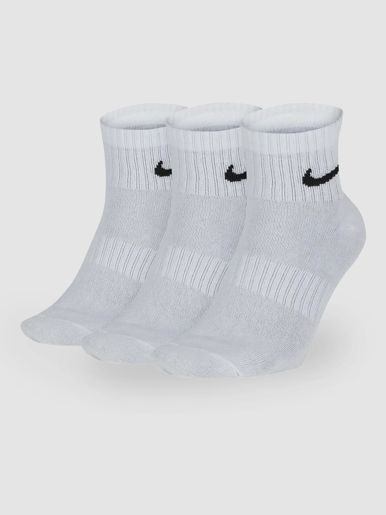 Шкарпетки та гольфи NIKE U Nk Everyday Ltwt Ankle 3Pr модель SX7677-100 Шкарпетки та гольфи NIKE U Nk Everyday Ltwt Ankle 3Pr модель SX7677-100 Фото