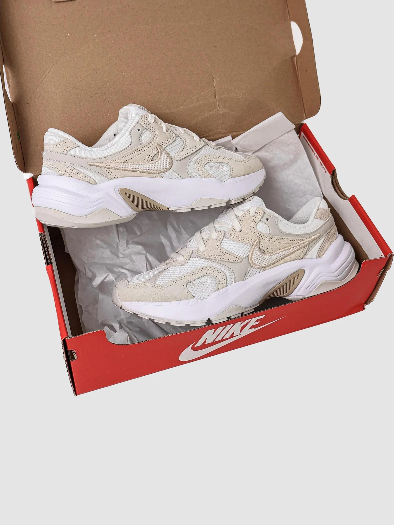 Кросівки NIKE Wmns Al8 модель FJ3794-100 Кросівки NIKE Wmns Al8 модель FJ3794-100 Фото