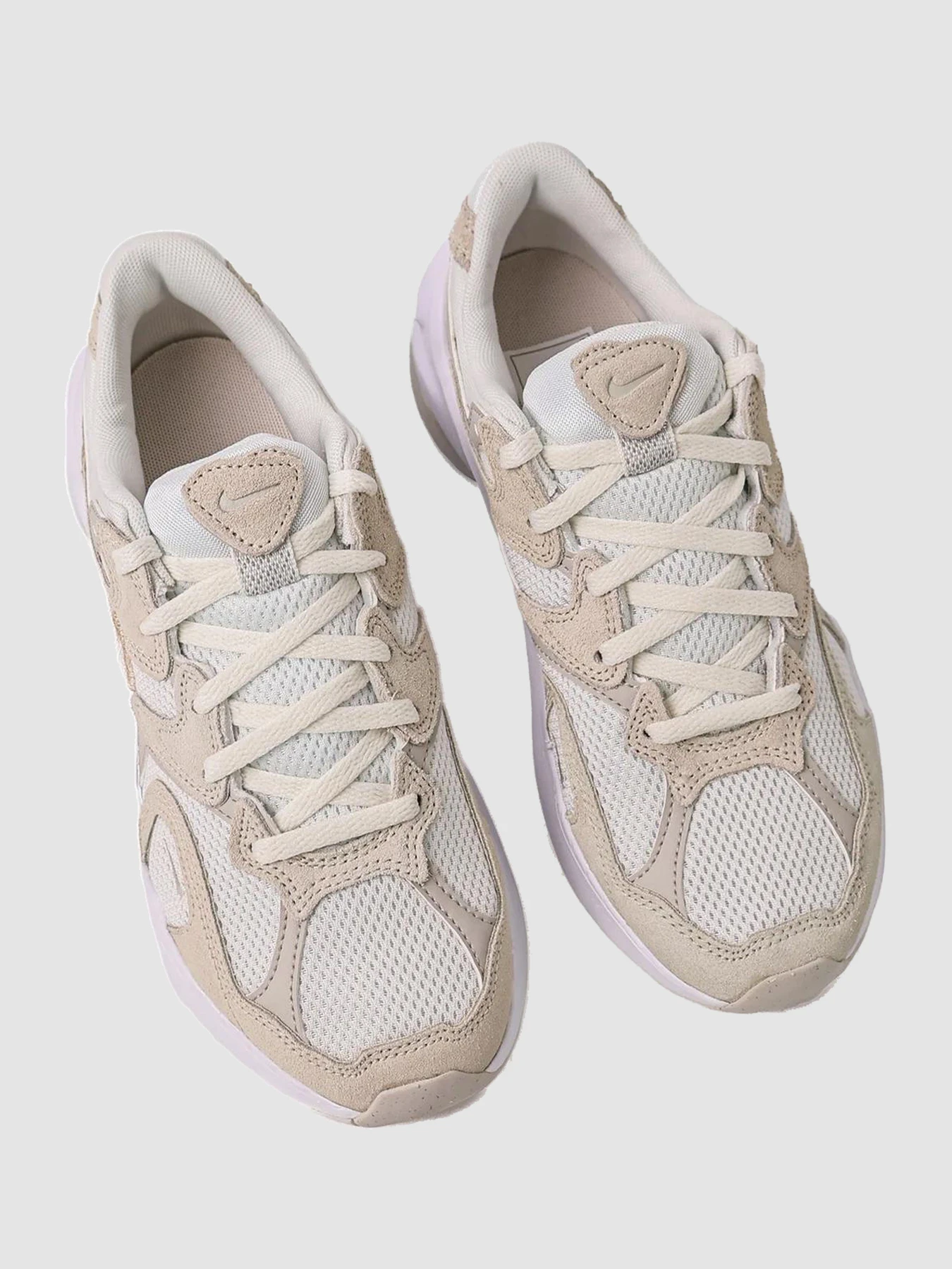 Кросівки NIKE Wmns Al8 модель FJ3794-100 Кросівки NIKE Wmns Al8 модель FJ3794-100 Фото