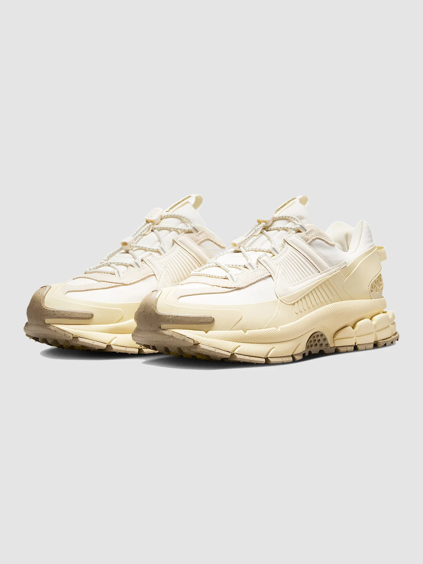 Кроссовки NIKE Zoom Vomero Roam модель FV2295-101 Кроссовки NIKE Zoom Vomero Roam модель FV2295-101 Фото