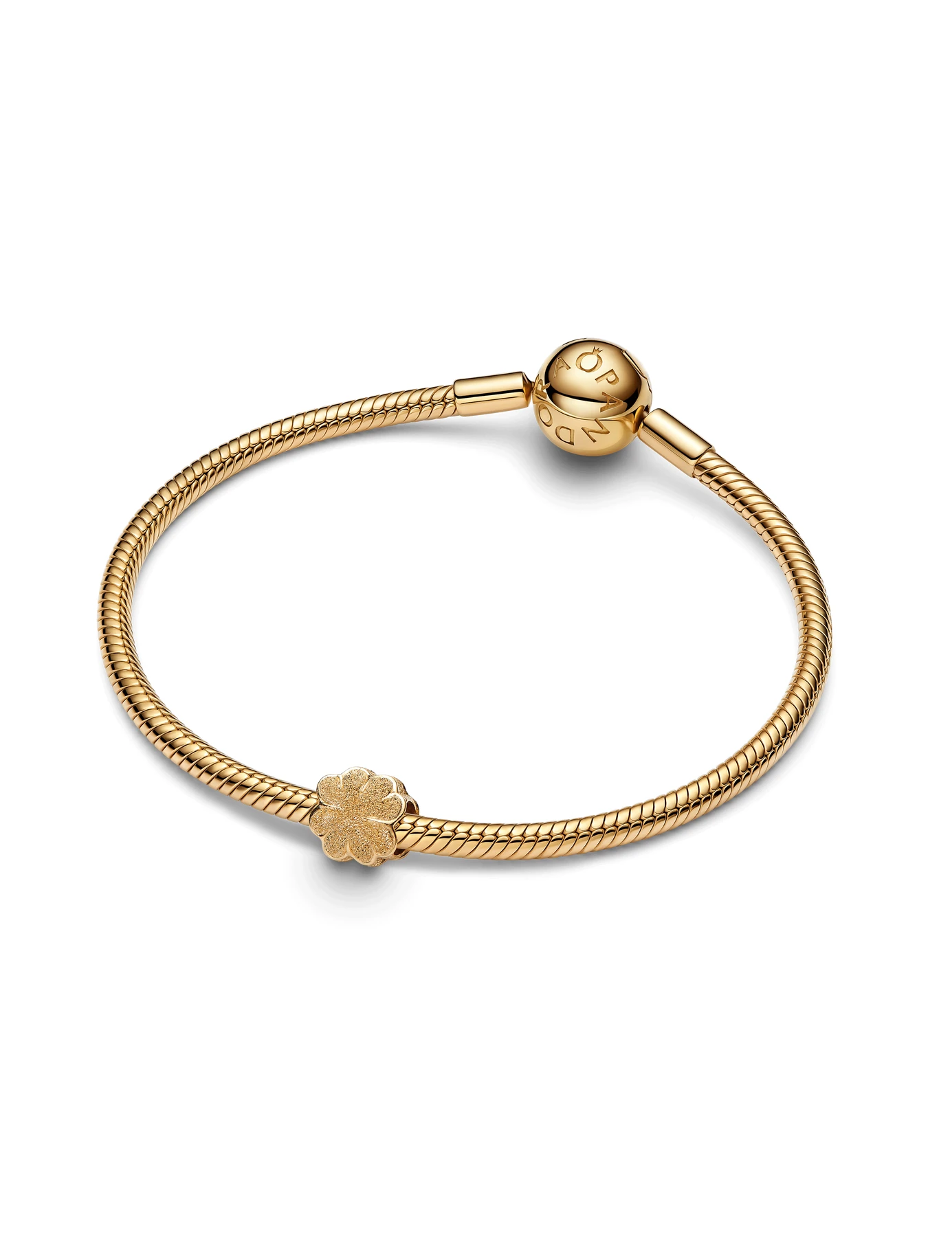 Класичні PANDORA модель 764047C00 Класичні PANDORA модель 764047C00 Фото