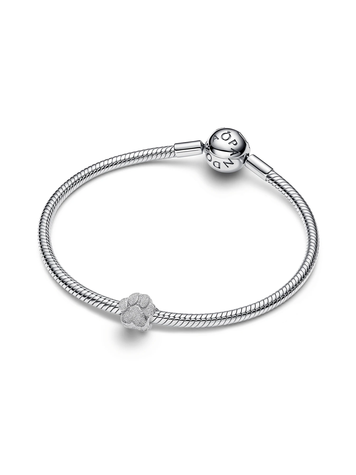 Классические PANDORA модель 794043C00 Фото