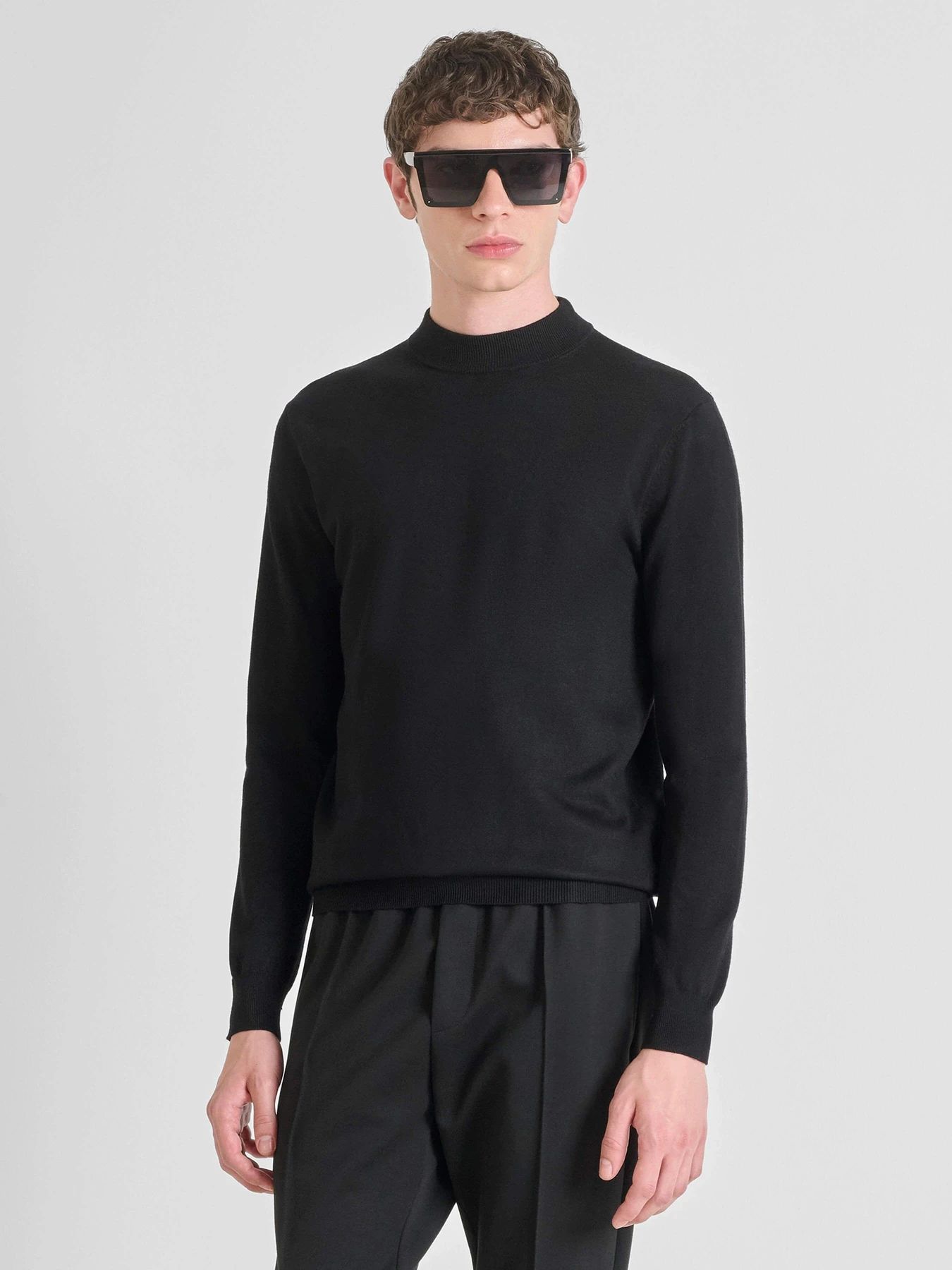 Свитры и кардиганы Antony Morato модель SW01407YA5000029000 Фото