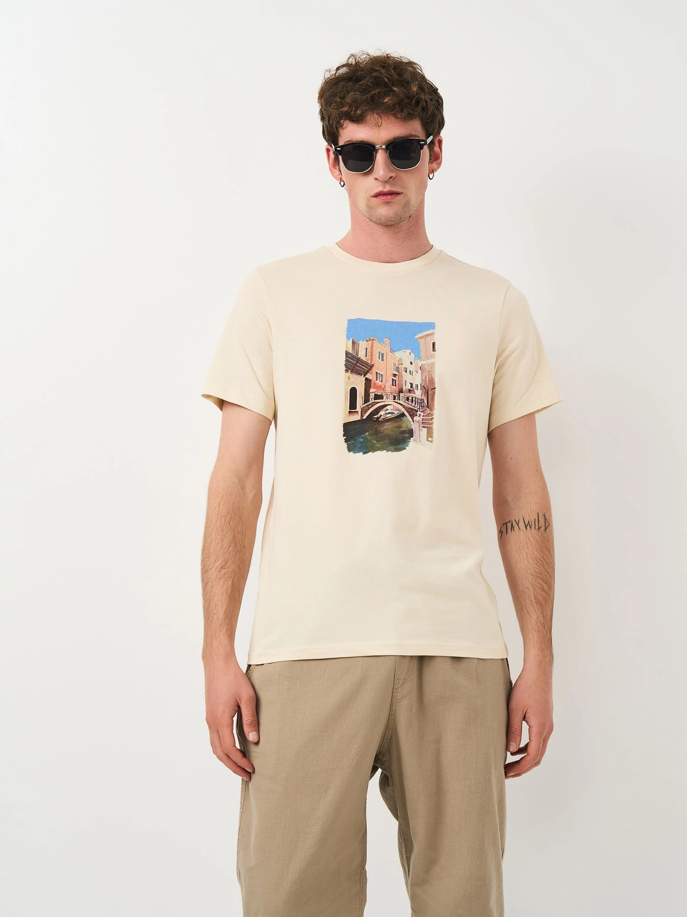 Футболки и поло H&M модель 1036336arl_Светло-бежевый Фото