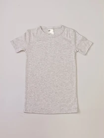 Футболки і поло H&M модель 95703833kwer_Светло-серый Фото