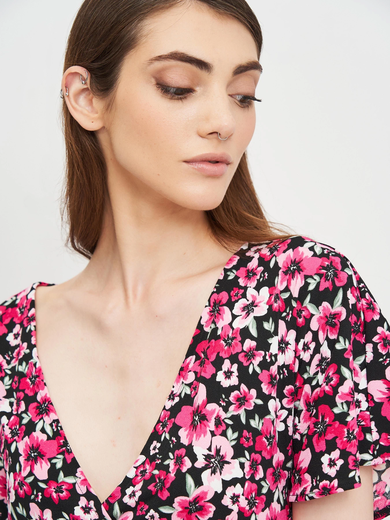 Футболки и поло H&M модель 8322781sdm_Комбинированный Фото