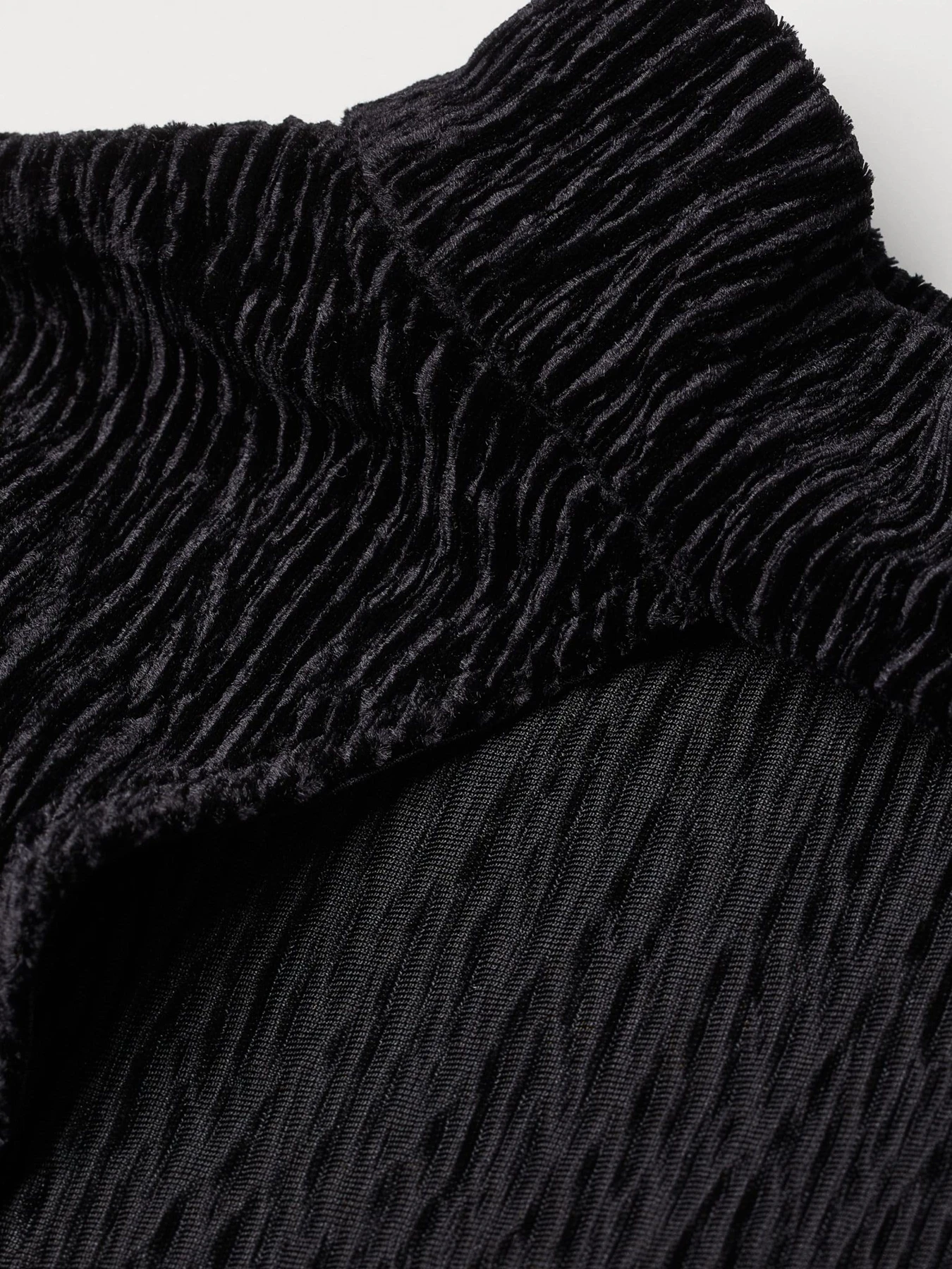 Футболки и поло H&M модель 9314442ral_Черный Фото