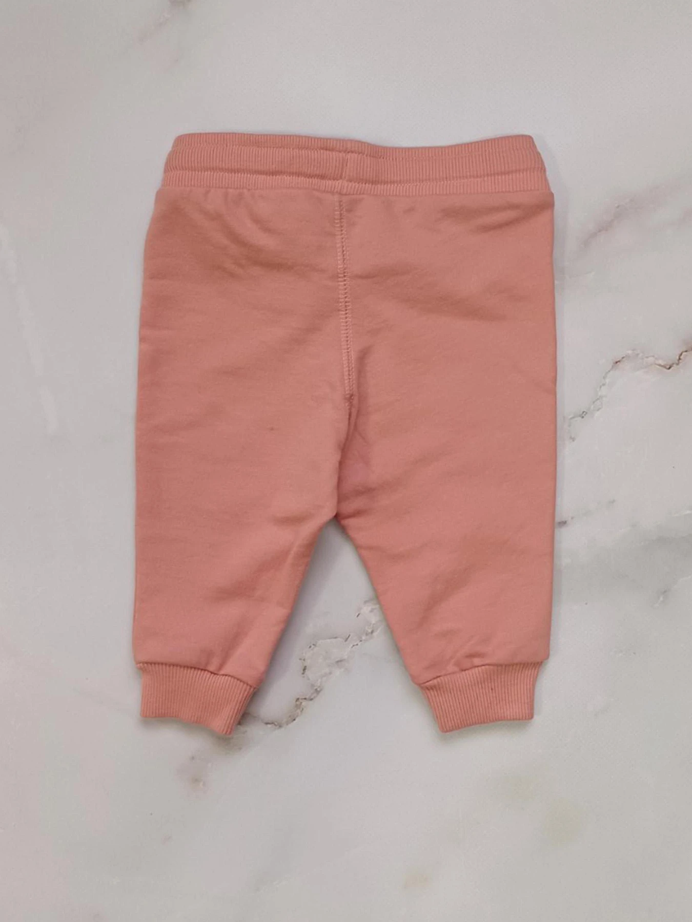 Брюки H&M модель 5941778kwer_Пудровый Фото