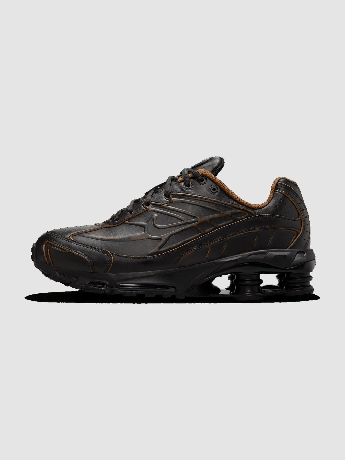 Кросівки NIKE Shox Ride 2 Premium модель HV4447-010 Кросівки NIKE Shox Ride 2 Premium модель HV4447-010 Фото