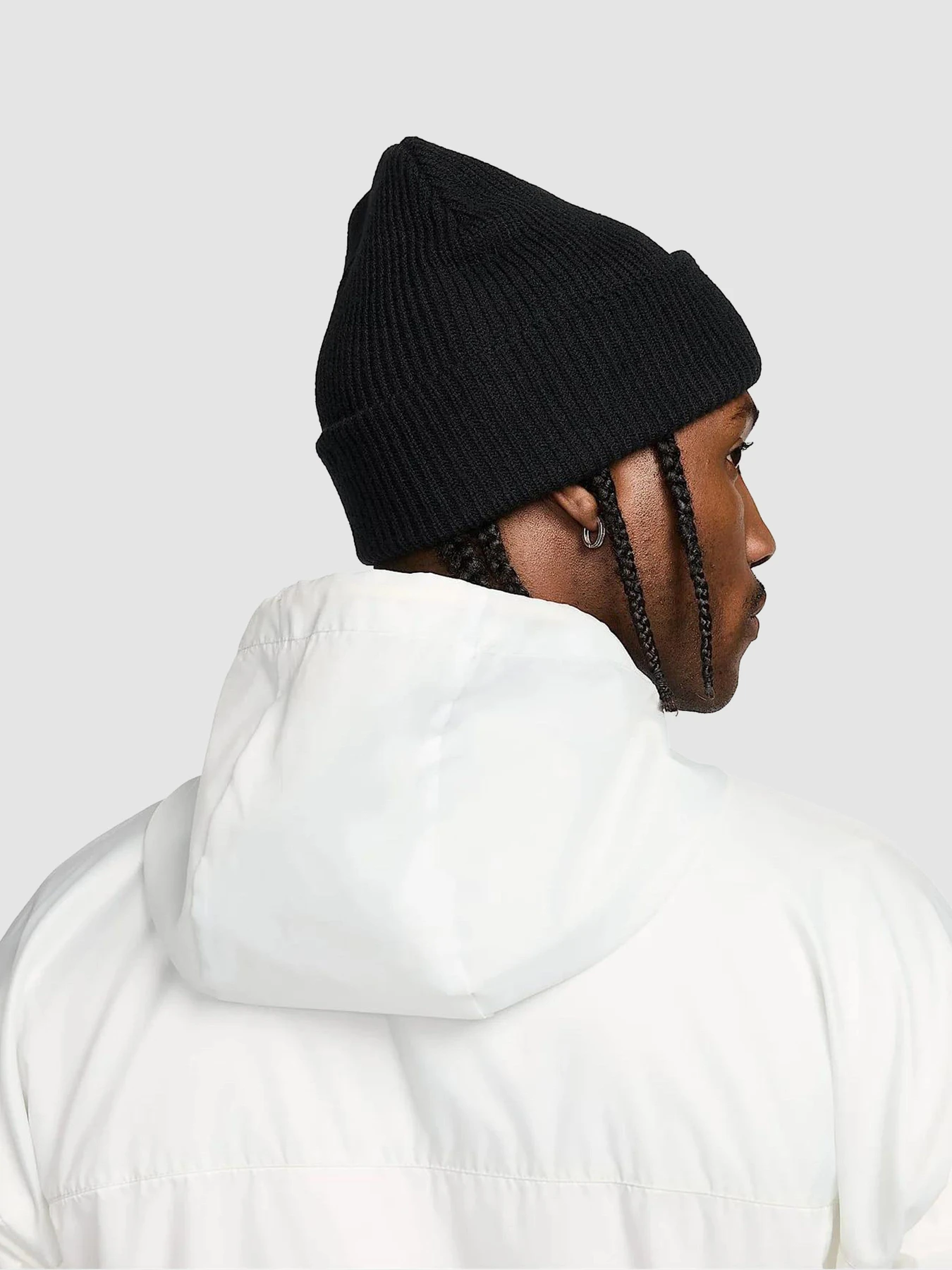 Шапки и кепки NIKE Peak Beanie Tc Fut Lab L модель HF0326-010 Шапки и кепки NIKE Peak Beanie Tc Fut Lab L модель HF0326-010 Фото