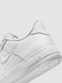 Кроссовки NIKE Air Force 1 Jewel Casual модель HM0621-100 Фото
