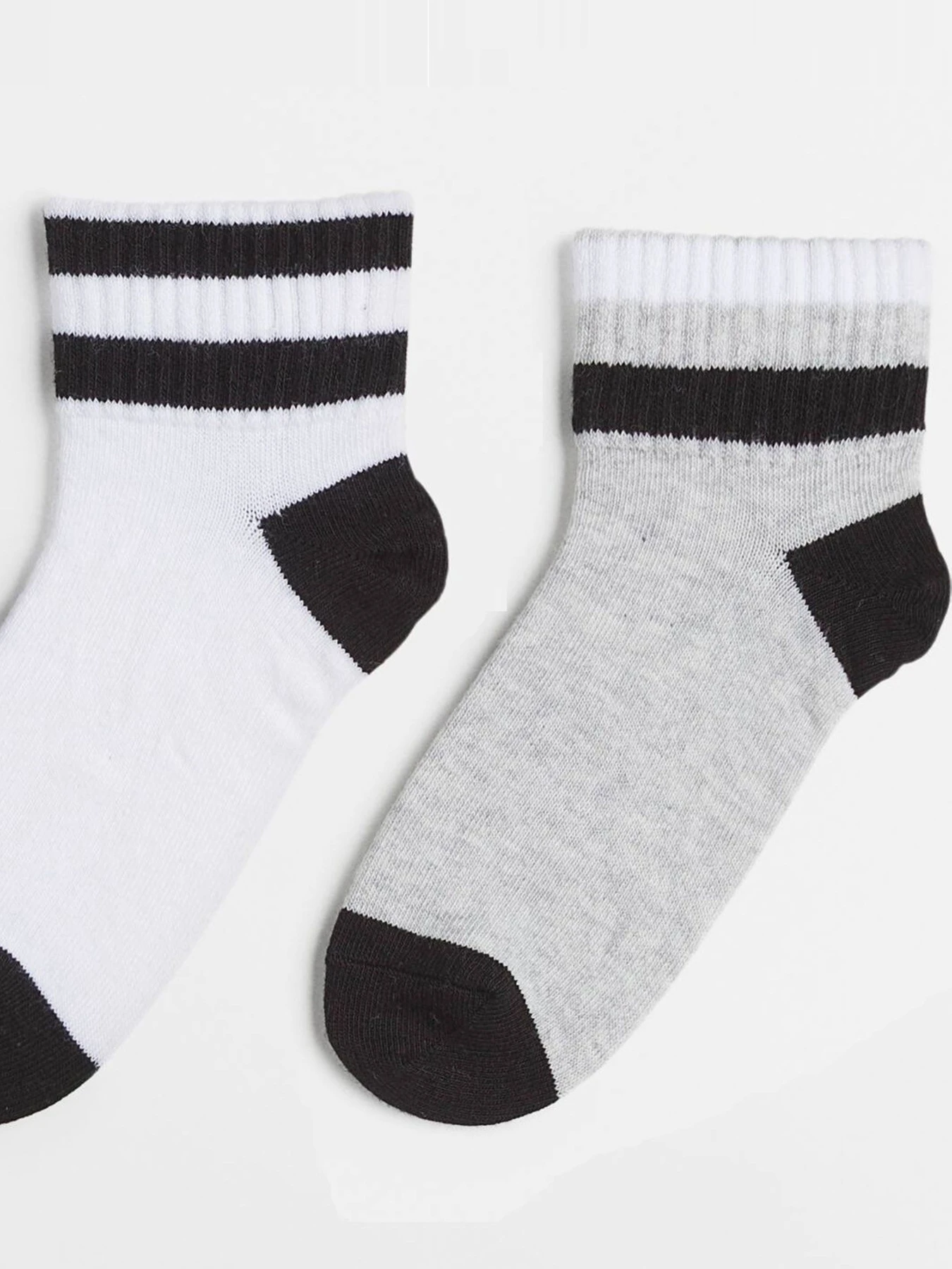 Носки и гольфы H&M модель 79473 Фото