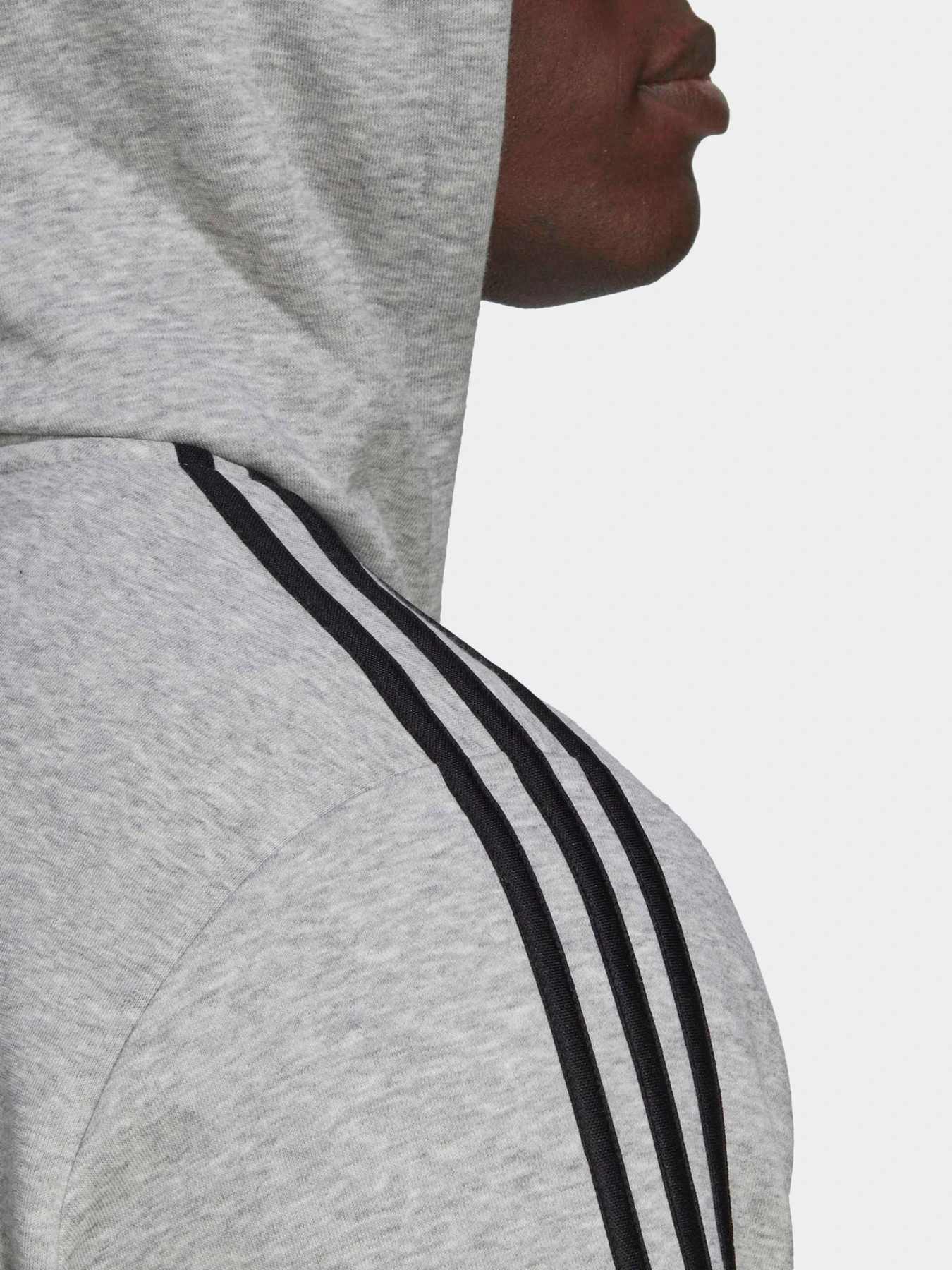 Худі та світшоти Adidas модель HB0041 Худі та світшоти Adidas модель HB0041 Фото