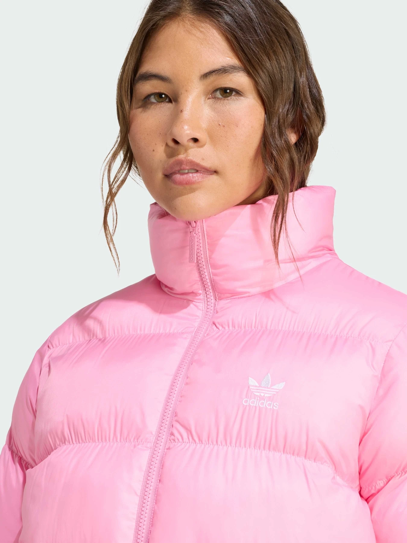 Куртки и дубленки Adidas модель JX2946 Куртки и дубленки Adidas модель JX2946 Фото