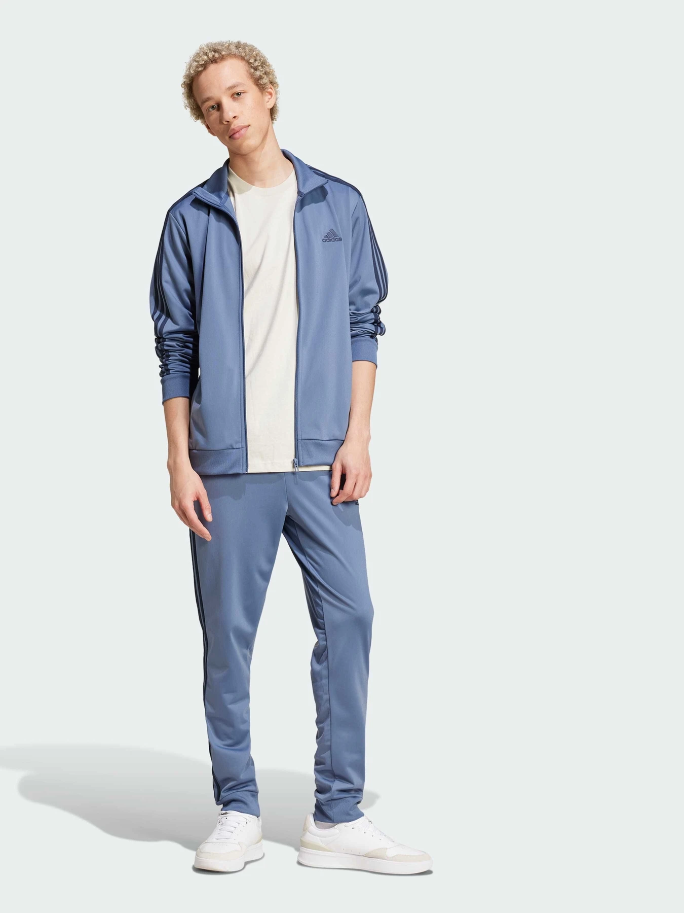Костюми Adidas модель IY6652 Костюми Adidas модель IY6652 Фото