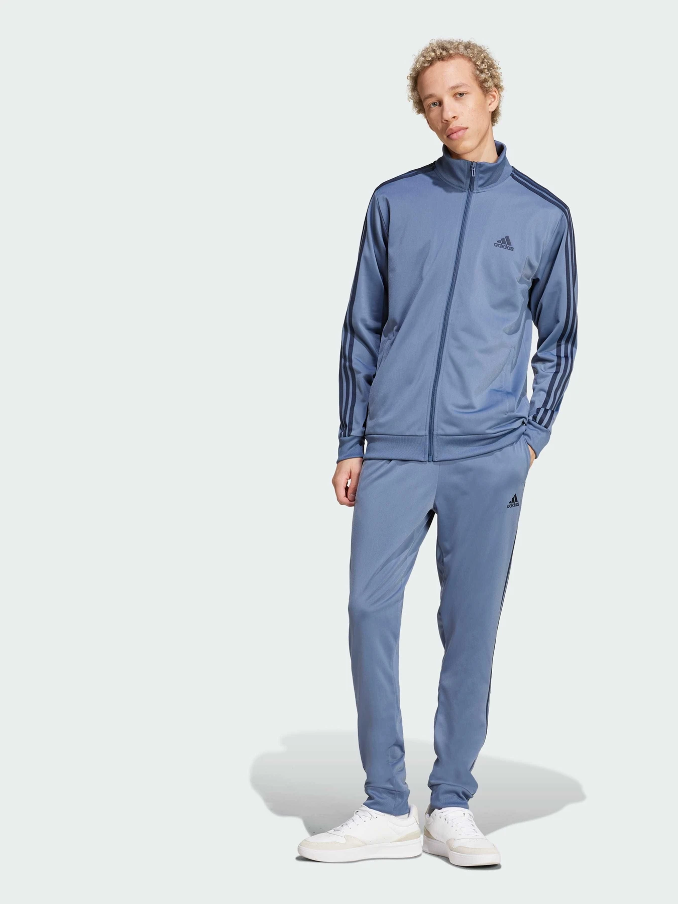 Костюми Adidas модель IY6652 Костюми Adidas модель IY6652 Фото