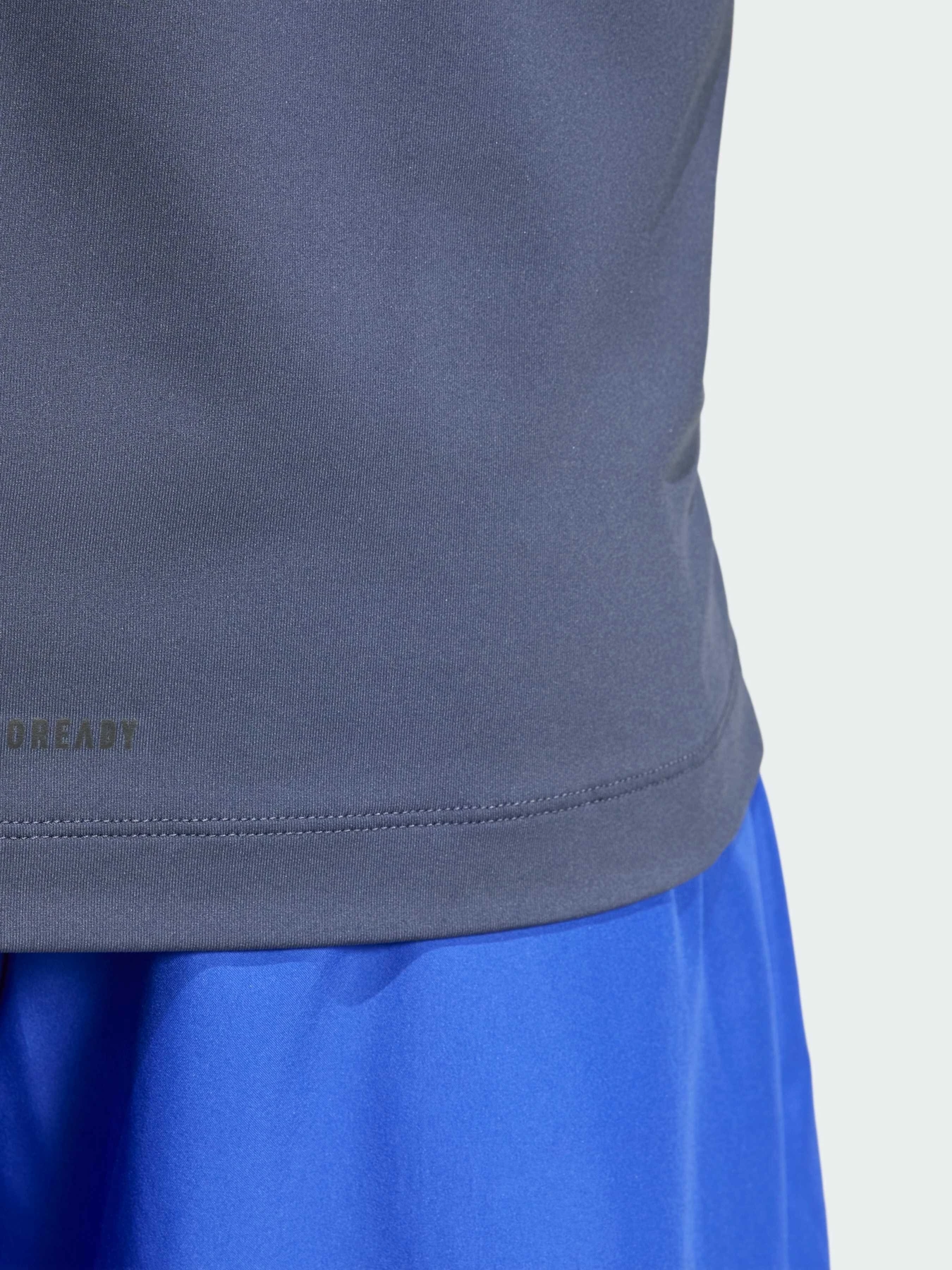 Футболки и поло Adidas модель IW8374 Футболки и поло Adidas модель IW8374 Фото