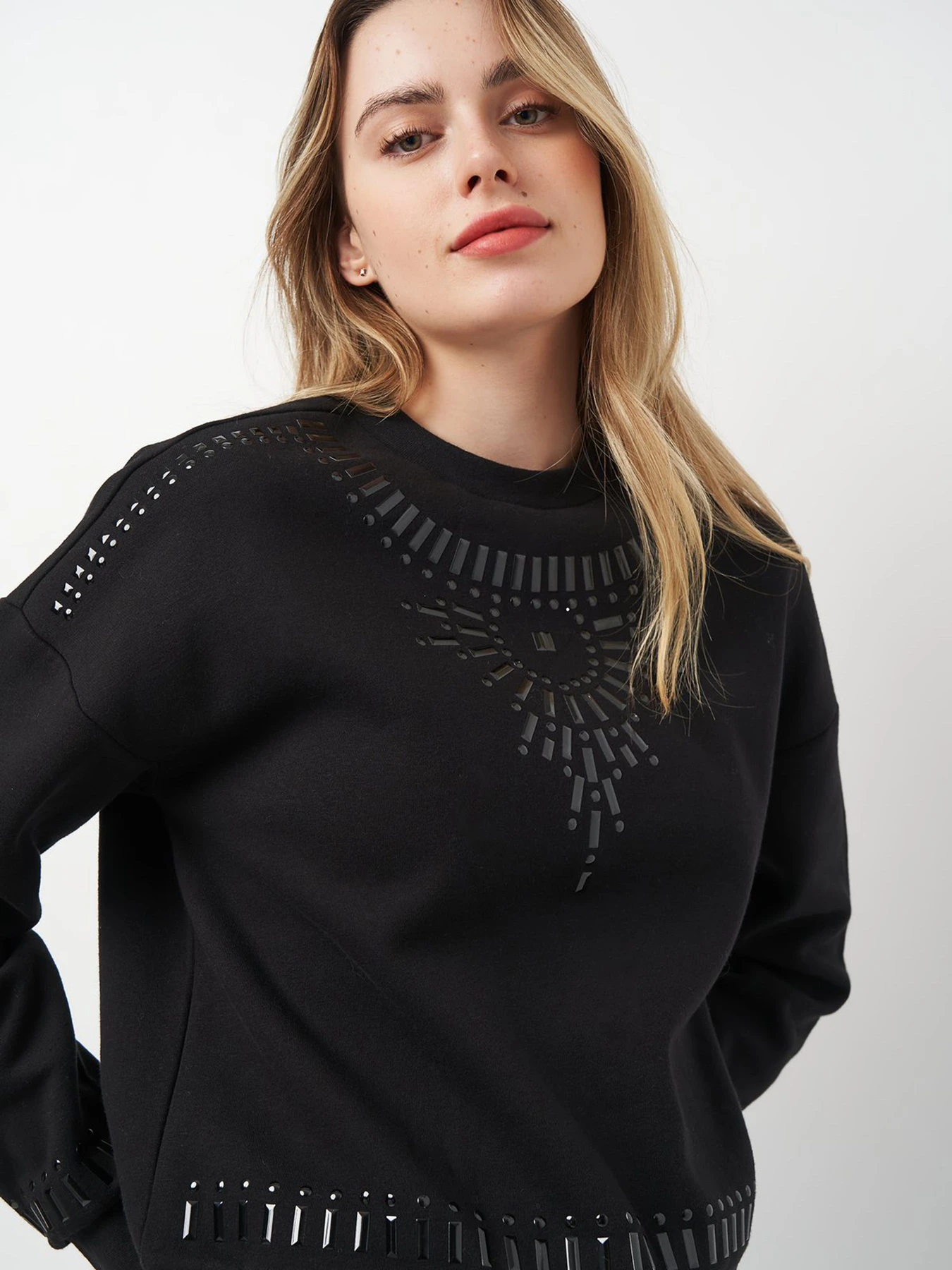 Худі та світшоти H&M модель 2001103ral_Черный Фото