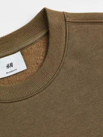 Худи и свитшоты H&M модель 9814167wer_темно-оливковый Фото