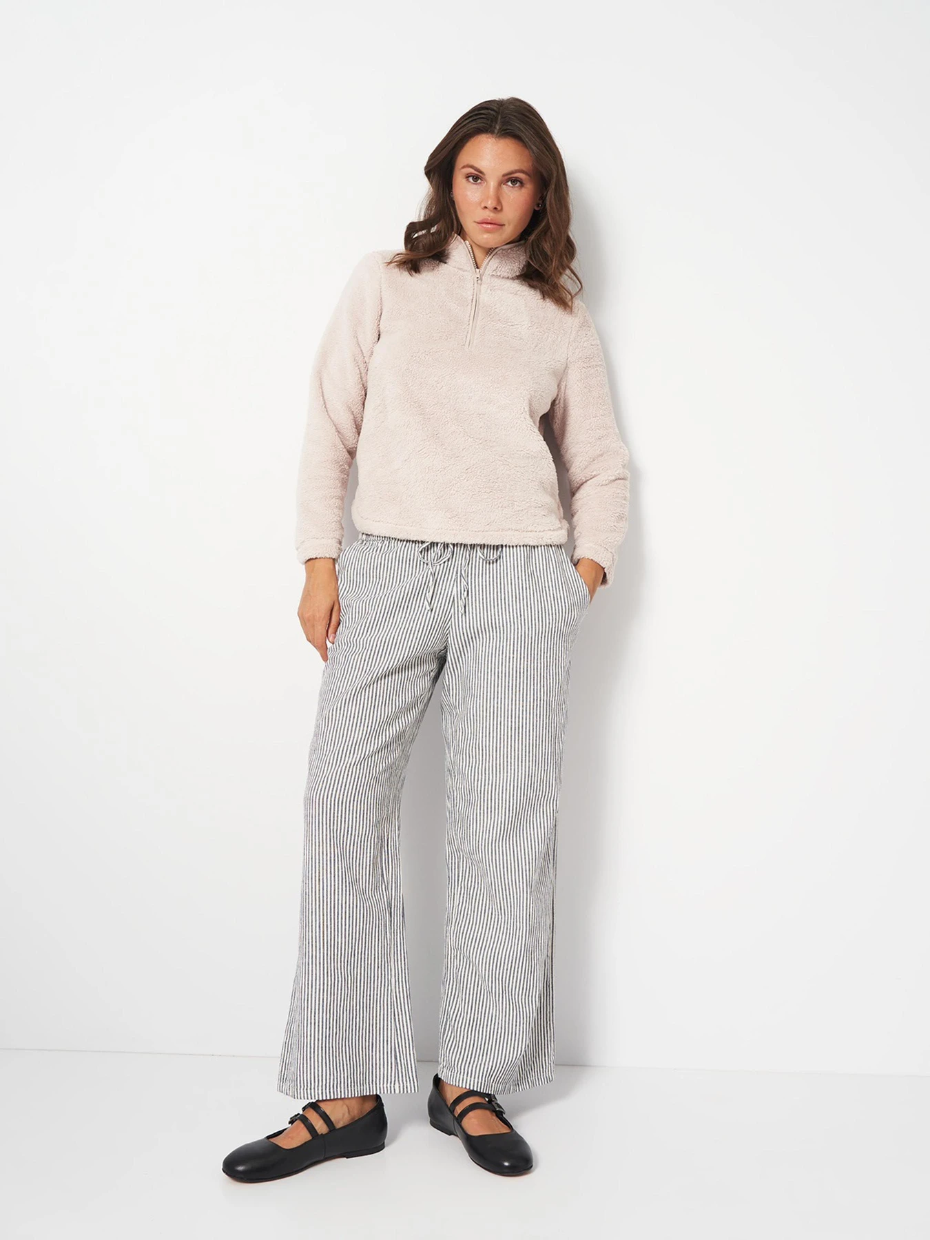 Худі та світшоти H&M модель 9045842wer_Светло-серый Фото