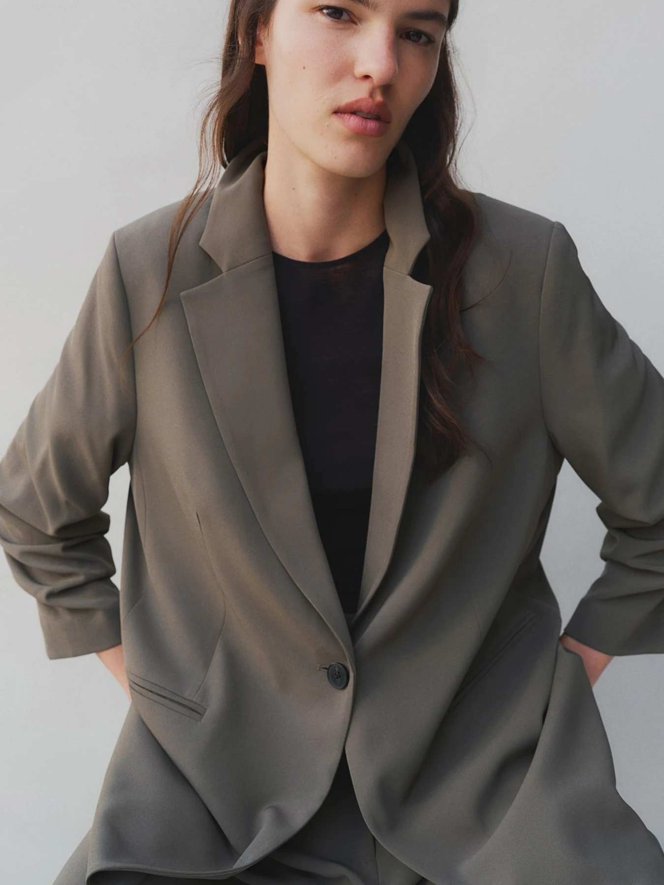 Пиджаки H&M модель 10821770wer_Хаки Фото