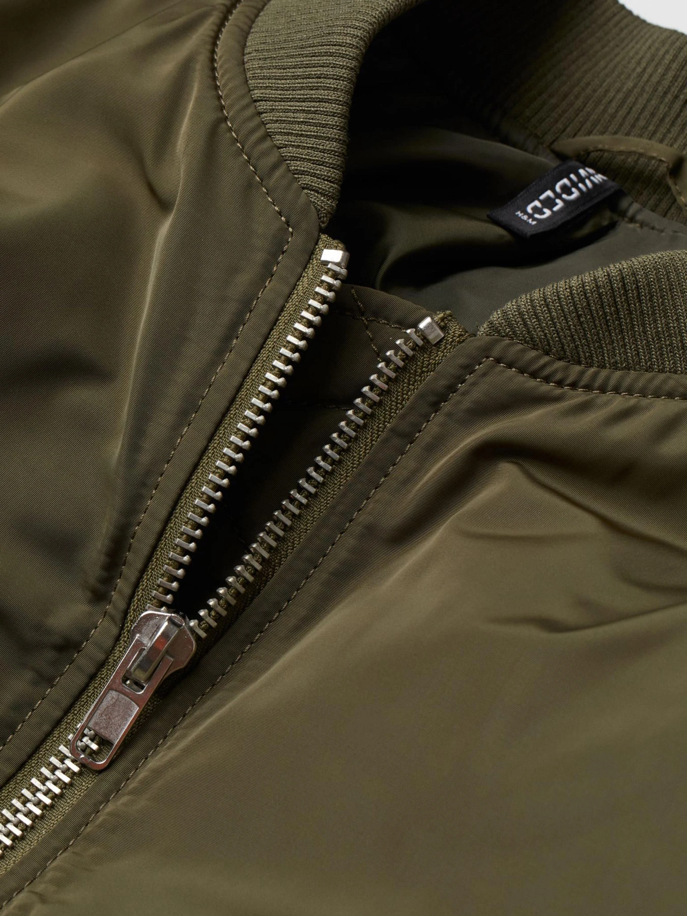 Куртки и дубленки H&M модель 9222242wer_Хаки Фото