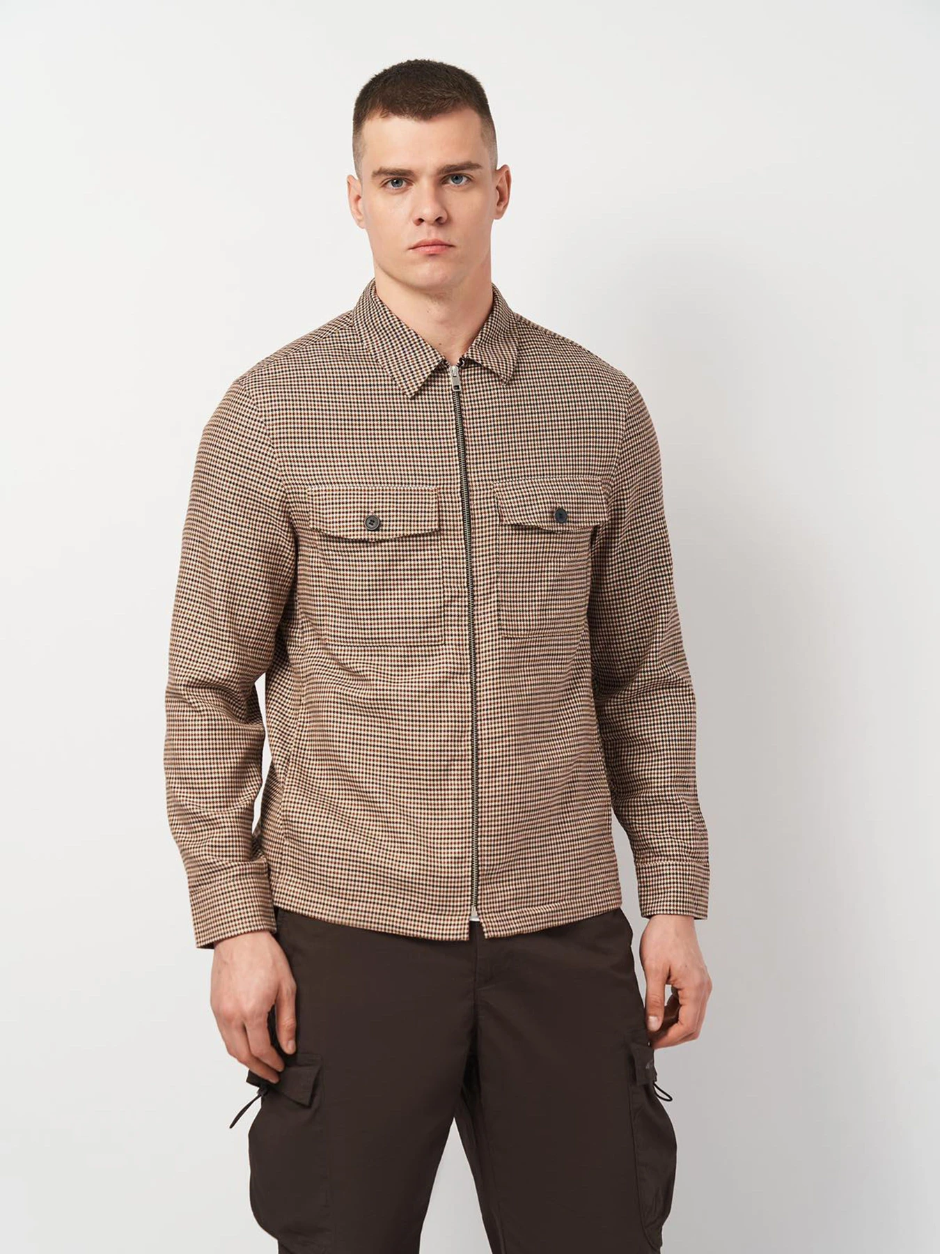 Куртки та дублянки H&M модель 3001192wer_Бежевый Фото