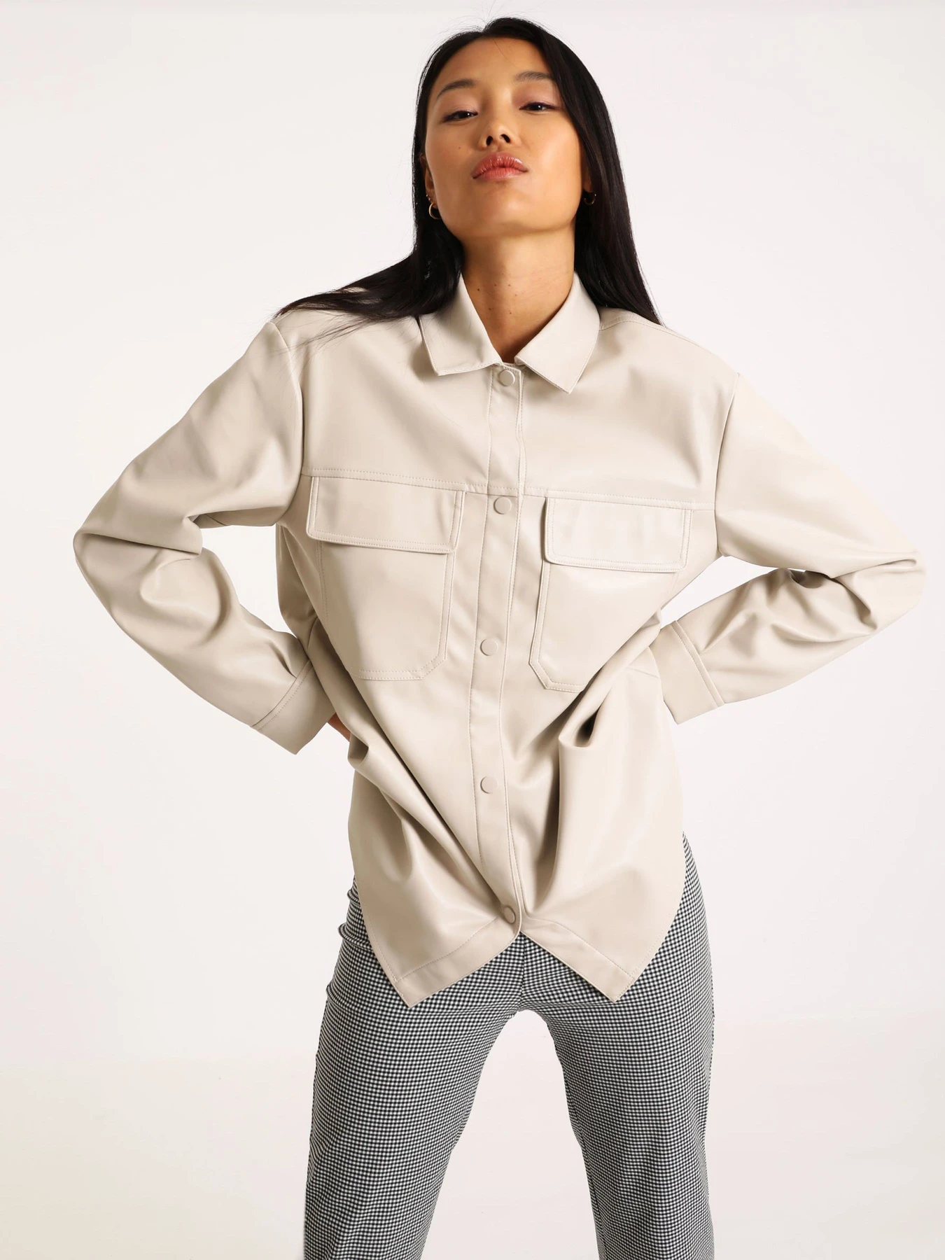 Куртки и дубленки H&M модель 8987032wer_Бежевый Фото