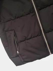 Куртки и дубленки Monki модель 2398741wer_Черный Фото