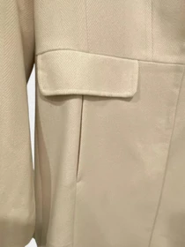 Пальто и плащи H&M модель 1012551wer_Молочный Фото