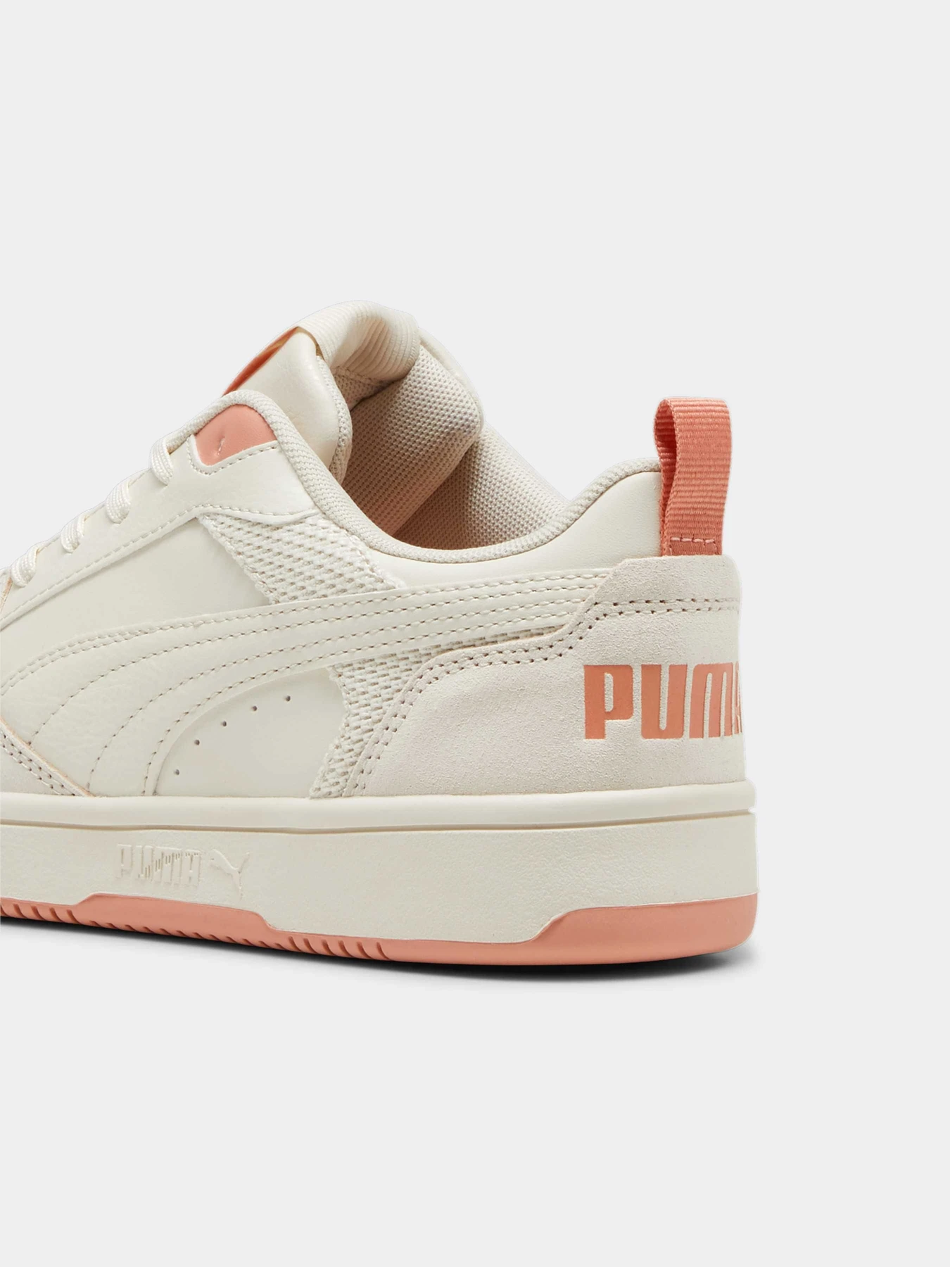 Кеди PUMA Rebound V6 Low Coquette модель 397567 Фото